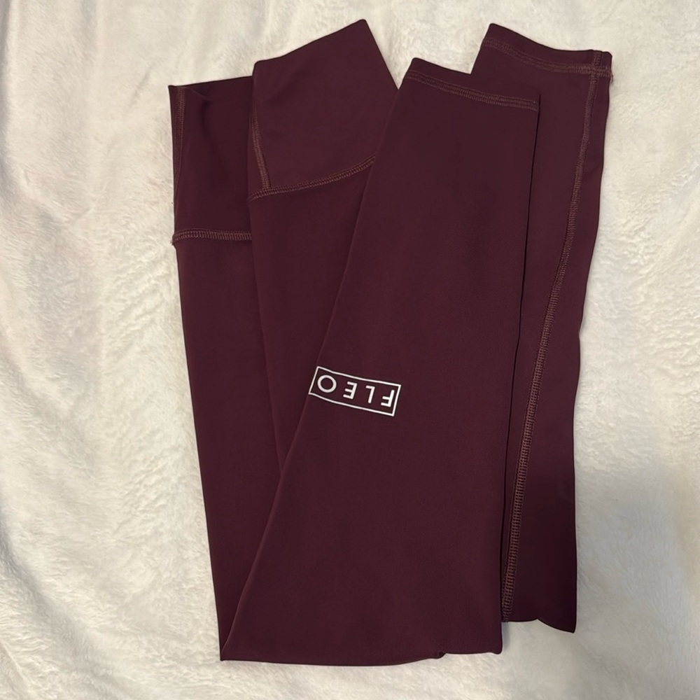 FLEO Leggings
